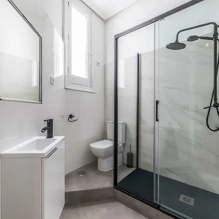Penthouse Deluxe Granvia, By Monaro Appartement Madrid Buitenkant foto