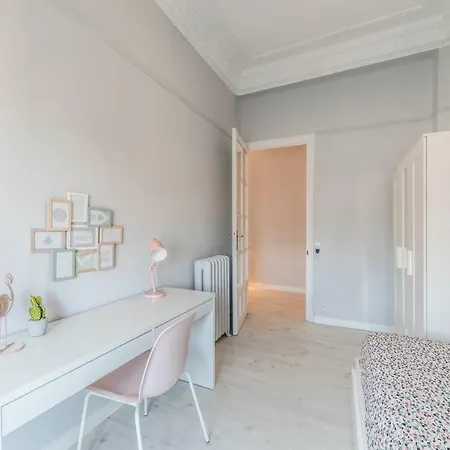 Penthouse Deluxe Granvia, By Monaro Appartement Madrid Buitenkant foto